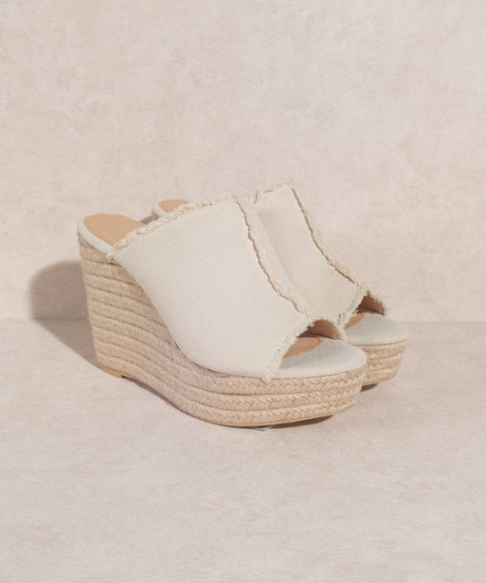 Bliss - Distressed Linen Wedge - Cactus Cowgirl